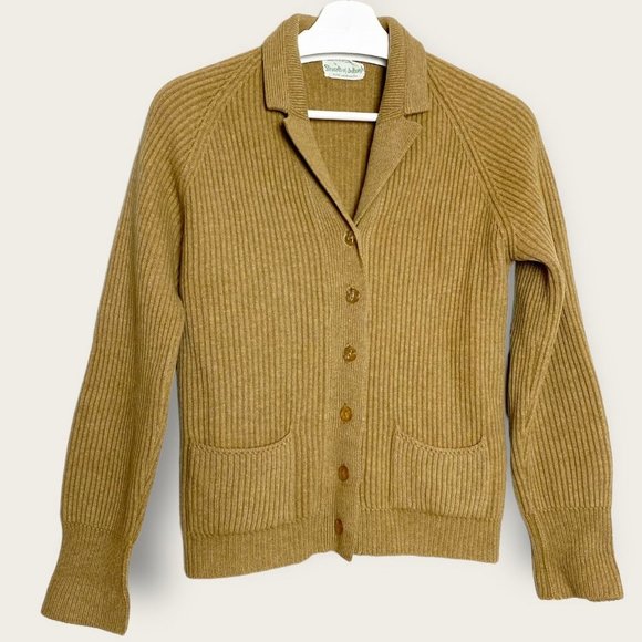 Vintage Sweaters - Vintage Ribbed Made in Scotland Lambswool Cardigan